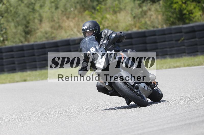/27 12.06.2025 Ducati Schweiz Trackday Warmup  ADR/gruen-vert/35